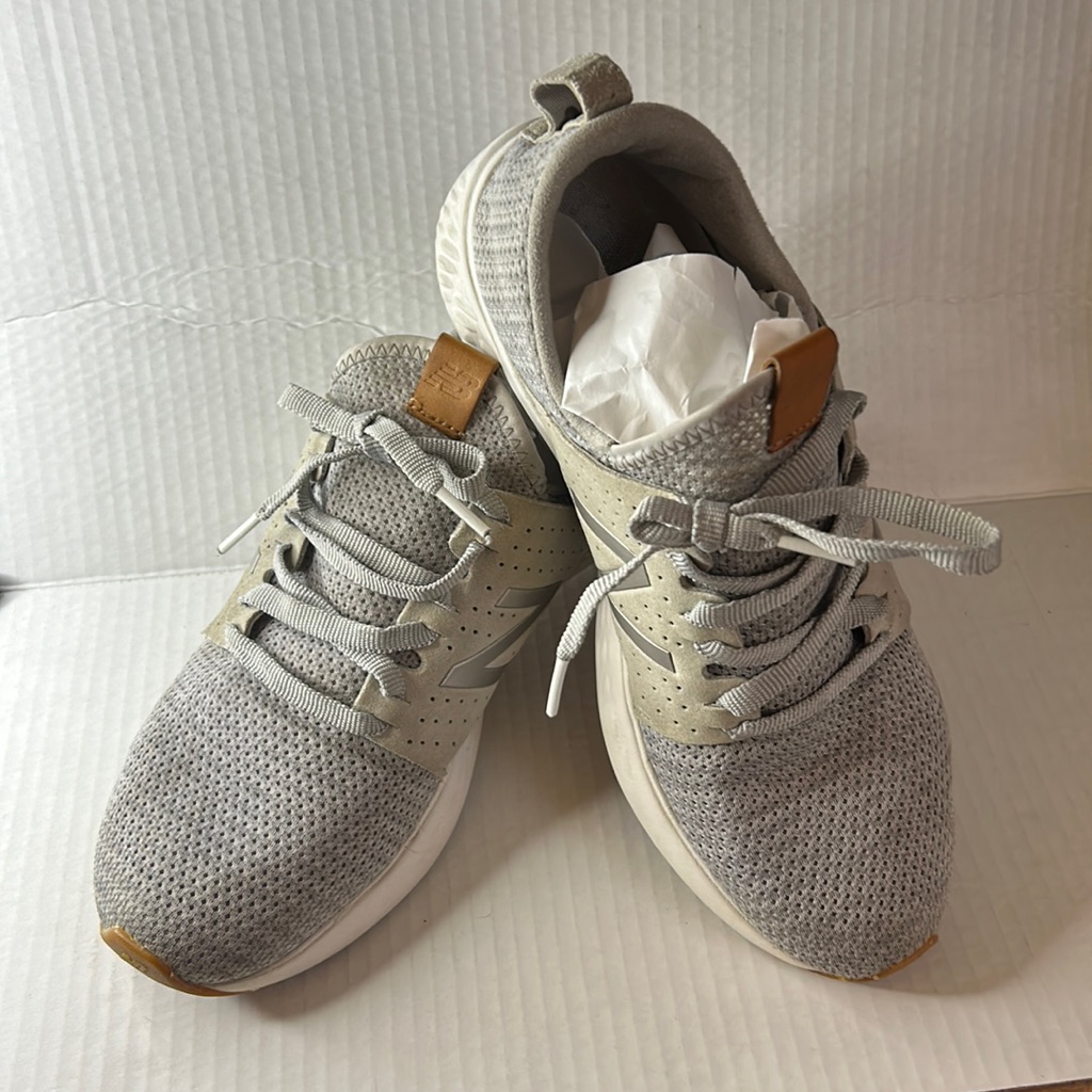 Pre Owned New Balance Womens Fresh Foam Gray Running Shoes Sneakers Size 10.5